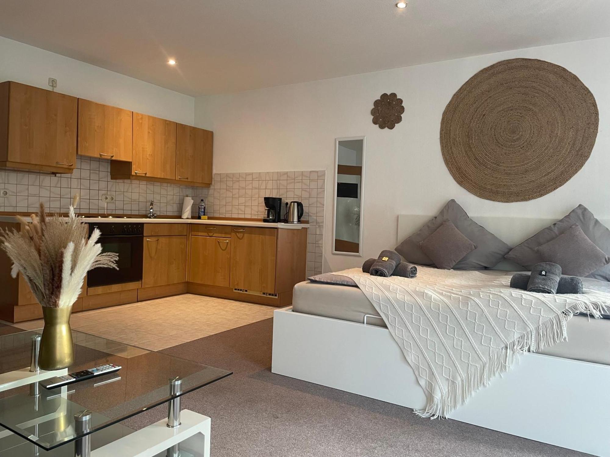 Kingsize Bett Boho Apartment Mit Tiefgarage Naehe Salzburg Freilassing Exteriér fotografie